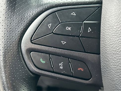 Used 2022 Dodge Durango GT image 32