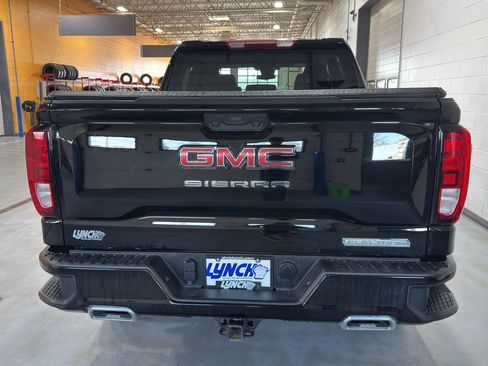 Used 2024 GMC Sierra 1500 Elevation w/ X31 Off-Road Package AWD/4WD image 4