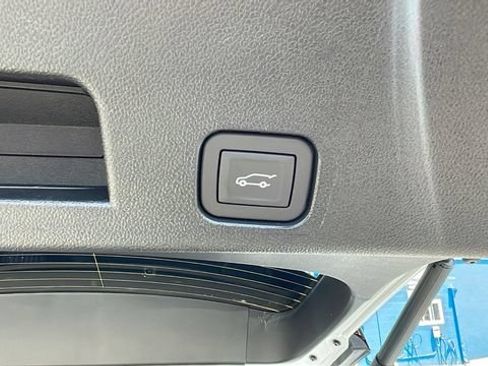 New 2026 Chevrolet Traverse LT w/ LPO, Floor Liner Package FWD image 30