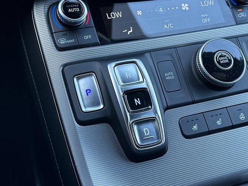 Used 2024 Hyundai Palisade Calligraphy FWD image 29
