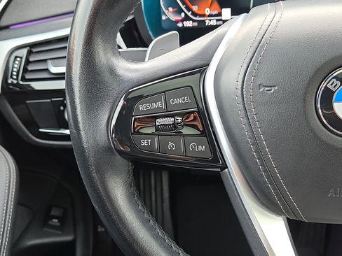 Used 2023 BMW 530i RWD image 21