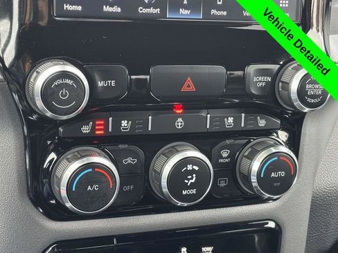 Used 2024 RAM 1500 Laramie image 22