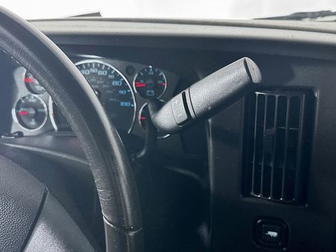 Used 2022 Chevrolet Express 2500 Work Van image 16