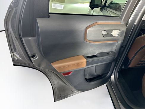 Used 2025 Ford Bronco Sport Outer Banks w/ Outer Banks Tech Package+ AWD/4WD image 27