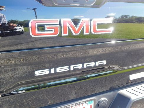 Used 2025 GMC Sierra 1500 Elevation w/ Elevation Premium Package AWD/4WD image 42