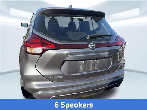 Used 2022 Nissan Kicks S w/ Interior Electronics Package FWD image 5