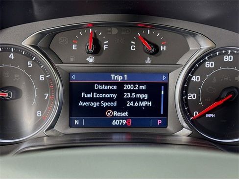 Used 2025 Chevrolet Blazer LT image 12