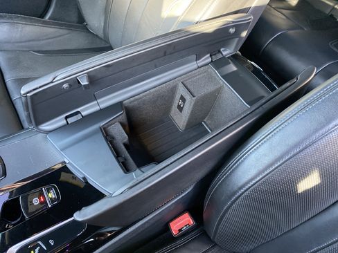 Used 2021 BMW M5 w/ Executive Package image 32