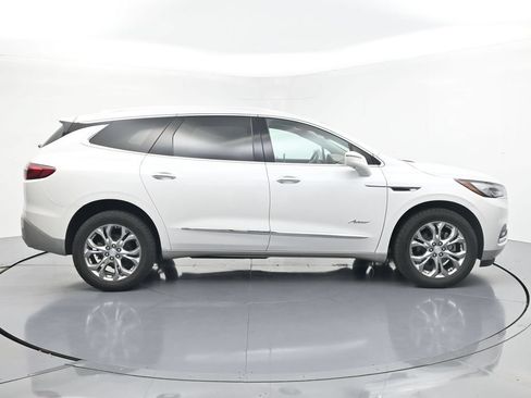 Used 2019 Buick Enclave Avenir w/ Avenir Technology Package AWD/4WD image 4