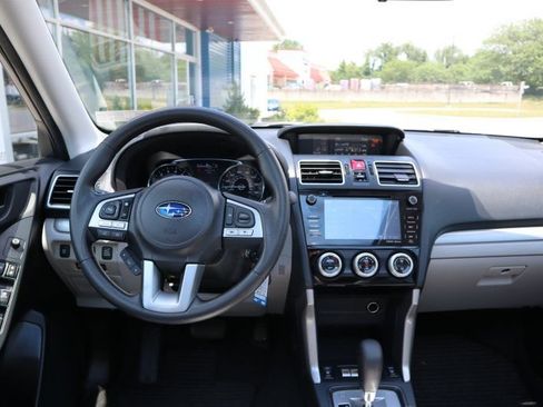 Used 2018 Subaru Forester 2.5i Premium AWD/4WD image 11
