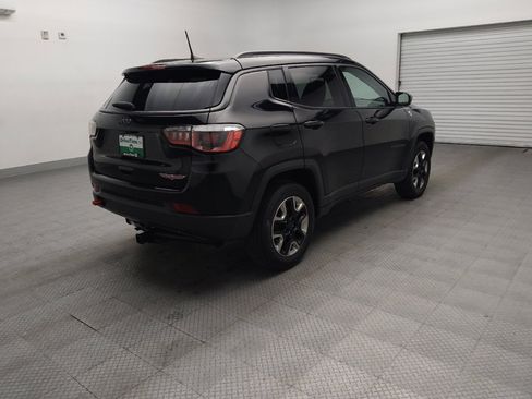 Used 2018 Jeep Compass Trailhawk AWD/4WD image 9