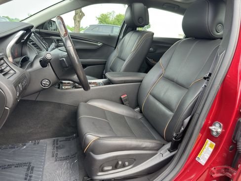 Used 2014 Chevrolet Impala LTZ FWD image 18