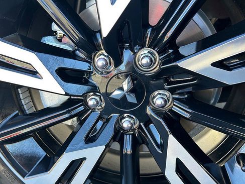 New 2026 Mitsubishi Eclipse Cross SE image 16