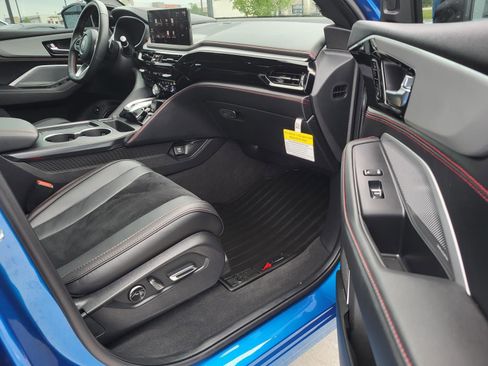 Used 2026 Acura MDX A-Spec image 8