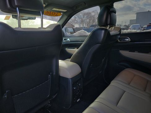 Used 2016 Jeep Grand Cherokee Limited 75th Anniversary image 10