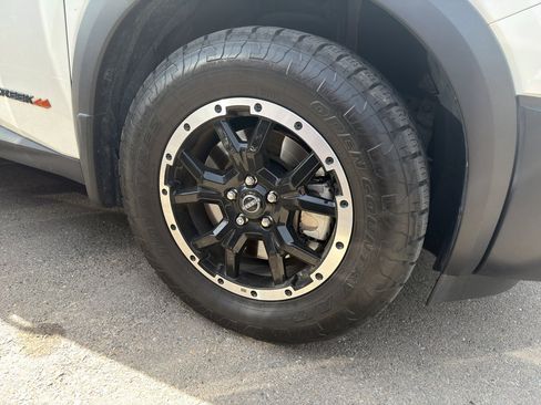 Used 2024 Nissan Pathfinder Rock Creek image 6