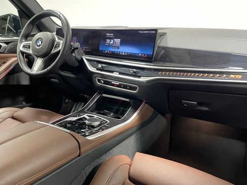 Used 2024 BMW X5 xDrive40i w/ M Sport Package AWD/4WD image 28
