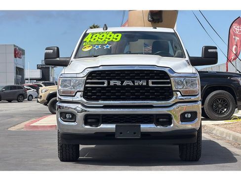 Used 2024 RAM 2500 Big Horn AWD/4WD image 9