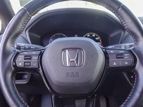Used 2025 Honda HR-V Sport image 13