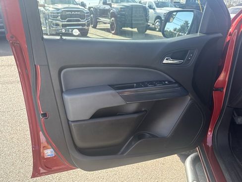 Used 2016 Chevrolet Colorado Z71 image 13