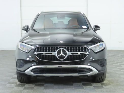 Certified 2026 Mercedes-Benz GLC 300 image 2