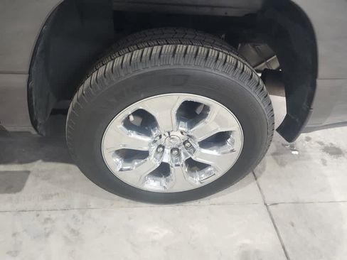 Used 2019 RAM 1500 Big Horn image 13