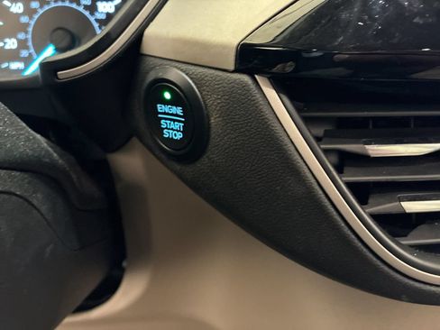 Used 2020 Ford Escape SEL AWD/4WD image 24