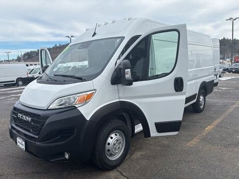 Used 2023 RAM ProMaster 3500 w/ Driver Convenience Group image 16