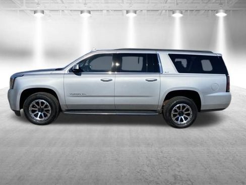 Used 2016 GMC Yukon XL SLT AWD/4WD image 11