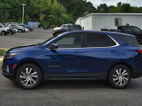 Used 2022 Chevrolet Equinox LT AWD/4WD image 4