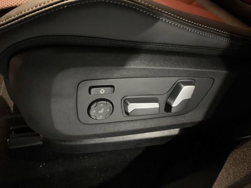 New 2026 BMW X6 xDrive40i w/ Parking Assistance Package image 12