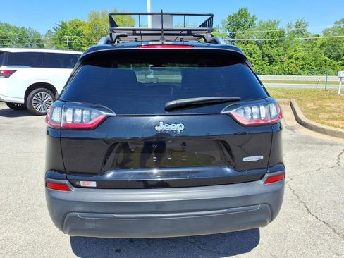 Used 2019 Jeep Cherokee Latitude w/ Popular Appearance Group FWD image 15