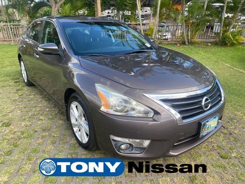 Used 2014 Nissan Altima 2.5 SV w/ Convenience Package FWD image 19