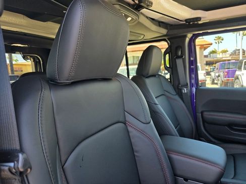 New 2026 Jeep Wrangler Unlimited Rubicon 392 w/ Quick Order Package 27X Moab AWD/4WD image 12