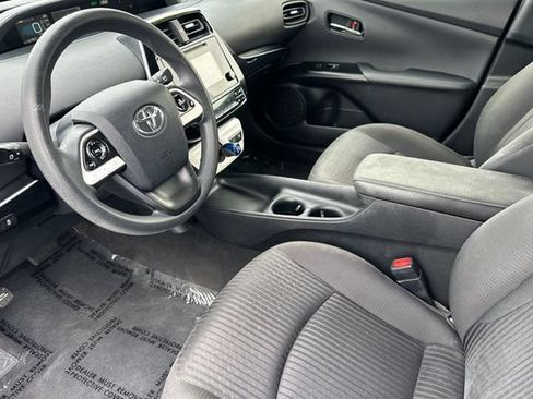 Used 2016 Toyota Prius Two FWD image 11