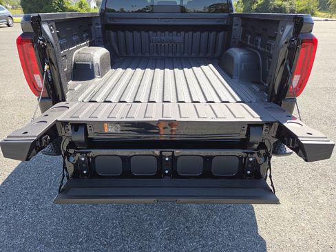 New 2026 GMC Sierra 1500 Denali AWD/4WD image 23