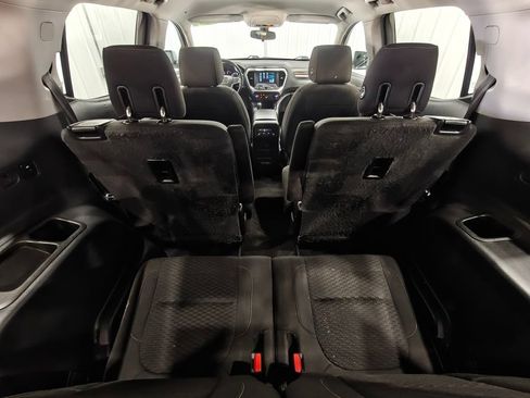 Used 2019 GMC Acadia SLE FWD image 30