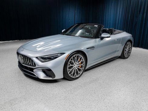 New 2026 Mercedes-Benz SL 63 AMG S e Performance 4MATIC image 1