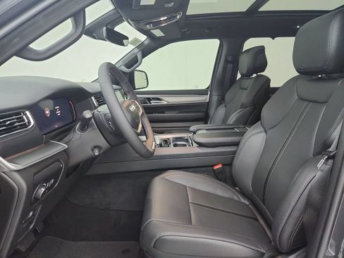 New 2026 Jeep Grand Wagoneer L Limited AWD/4WD image 18