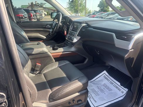 Used 2020 GMC Yukon XL SLT w/ Value Plus Edition RWD image 19