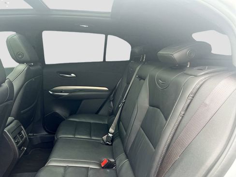 Used 2021 Cadillac XT4 Premium Luxury FWD image 24