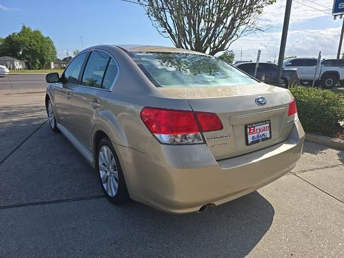 Used 2010 Subaru Legacy 2.5i Limited AWD/4WD image 8