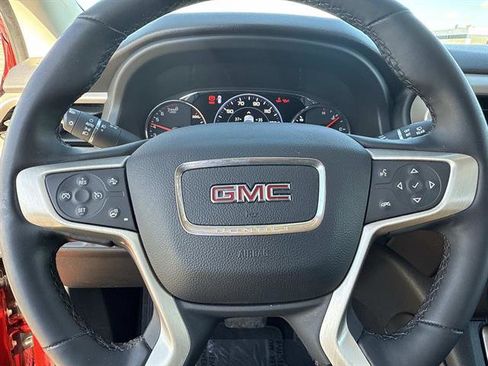 Used 2023 GMC Acadia Denali image 21