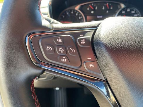 Used 2023 Chevrolet Equinox RS w/ RS Leather Package image 17