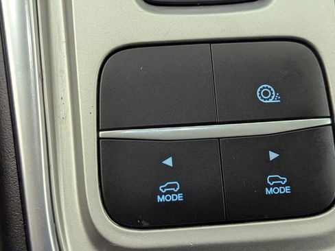 Certified 2022 Ford Explorer XLT w/ Equipment Group 202A image 28