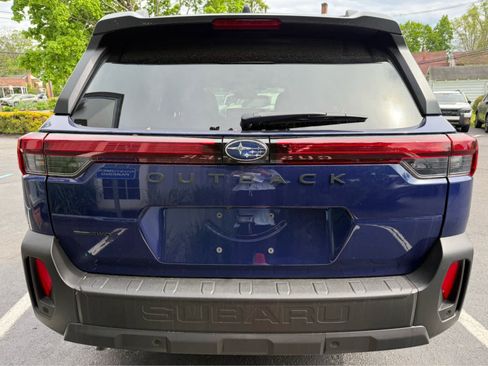 New 2026 Subaru Outback Limited AWD/4WD image 8