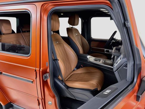 Used 2025 Mercedes-Benz G 63 AMG 4MATIC image 34