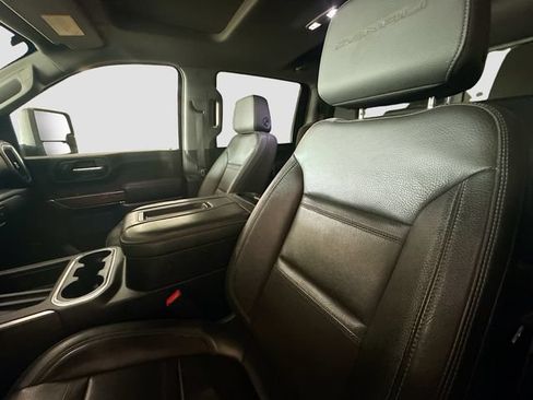 Used 2020 GMC Sierra 2500 Denali w/ Denali Ultimate Package AWD/4WD image 22