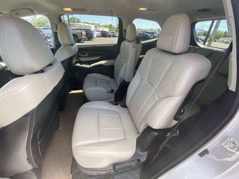 Used 2021 Subaru Ascent Limited AWD/4WD image 21
