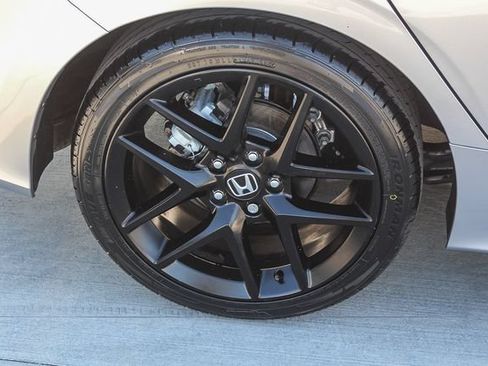 Used 2022 Honda Civic Sport image 13
